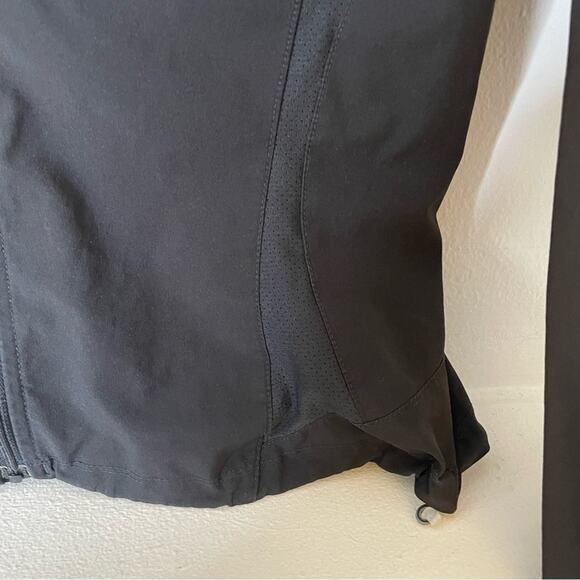 The North Face Flight Series Apex Jacket Size Small – Lightweight & Durable - Picture 3 of 10